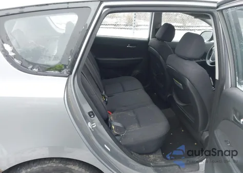 2012 Hyundai Elantra Touring Gls z USA, uszkodzony, nr VIN KMHDC8AE7CU153310